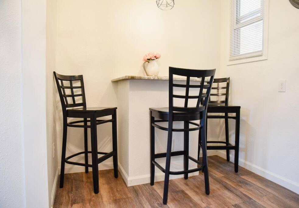 Perfect Pittsburgh Home Close To City & Airport エクステリア 写真