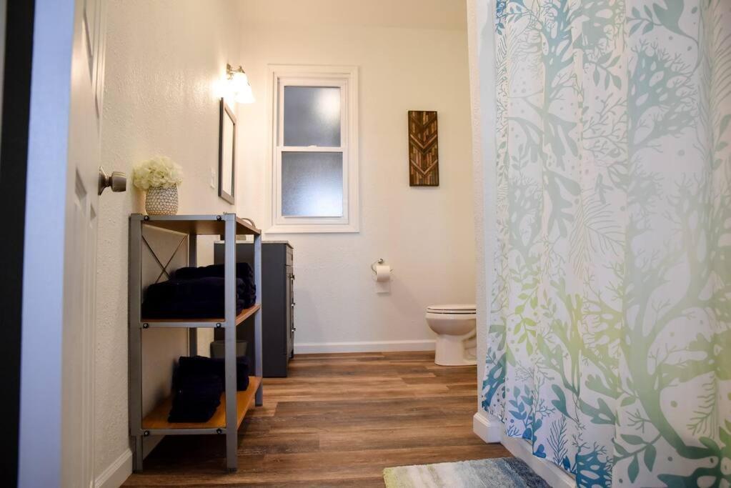 Perfect Pittsburgh Home Close To City & Airport エクステリア 写真