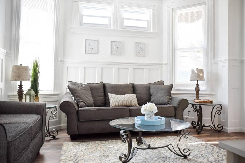 Perfect Pittsburgh Home Close To City & Airport エクステリア 写真