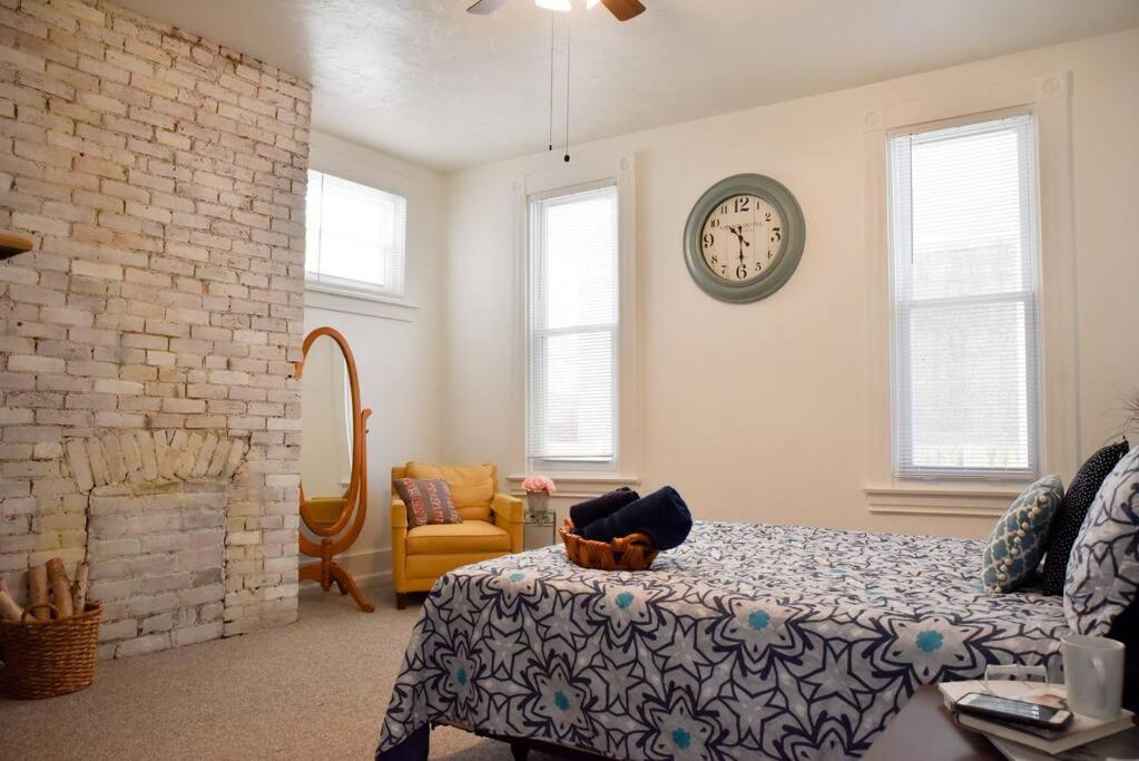 Perfect Pittsburgh Home Close To City & Airport エクステリア 写真